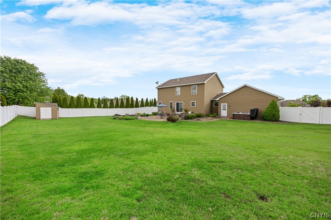 114 Willow Tree Terrace Oneida, NY 13421 - Photo 42 of 47