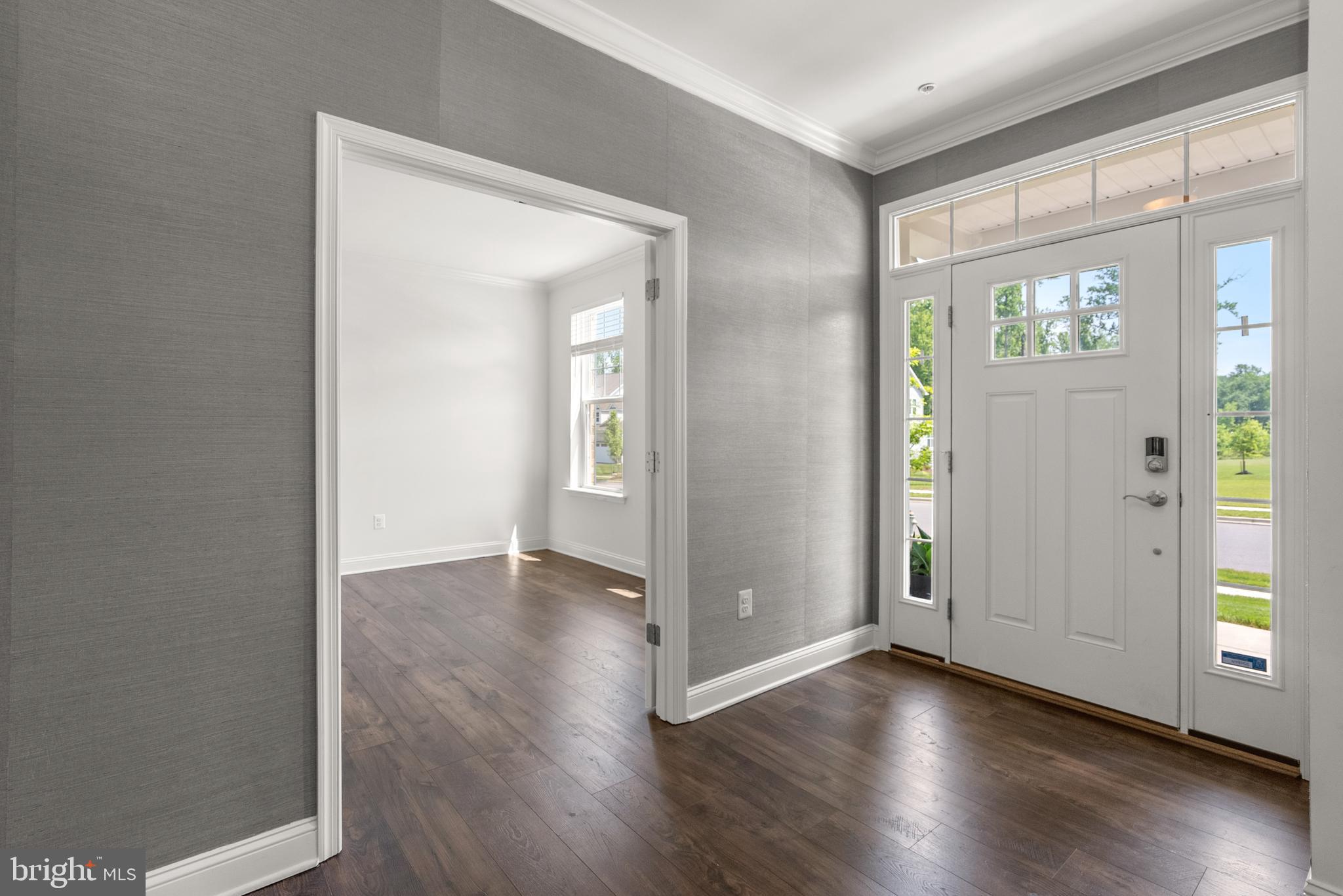 11012 North Riding Road Upper Marlboro, MD 20772 - Photo 6 of 54 Foyer