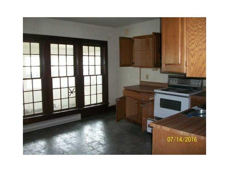 21674 Maplewood Road Maplewood, OH 45340 - Photo 4 of 10