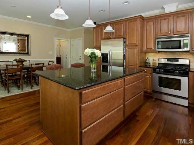 709 East Franklin Street Raleigh, NC 27604 - Photo 6 of 25 Photo 6