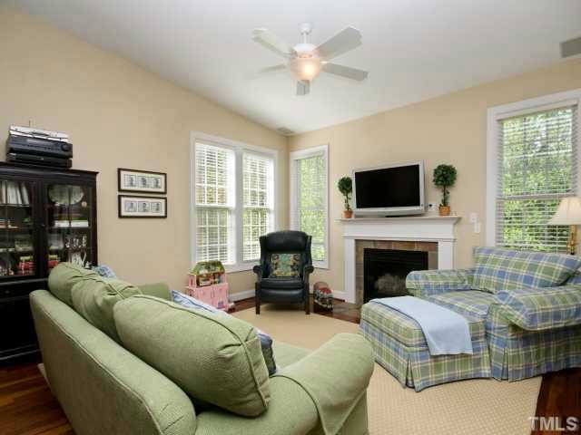 709 East Franklin Street Raleigh, NC 27604 - Photo 8 of 25 Photo 8