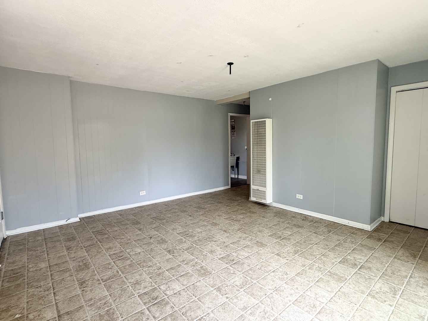 1133 Parkview Avenue Chicago Heights, IL 60411 - Photo 18 of 23