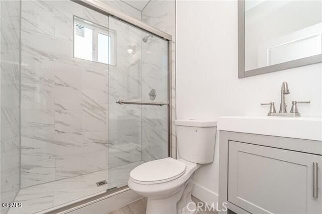 6375 Converse Avenue, Unit A Los Angeles, CA 90001 - Photo 5 of 14 a bathroom with a sink toilet and shower