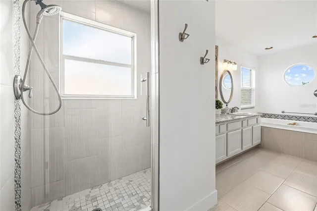 $1,375,000 | 1191 Darlington Oak Drive Northeast, St. Petersburg, FL 33703