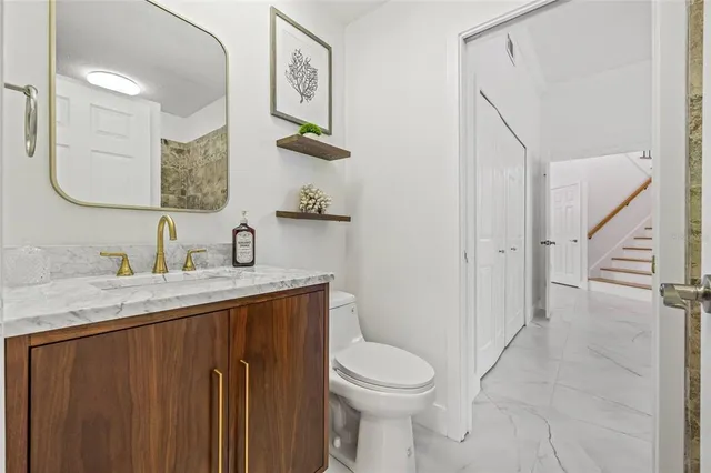 $1,375,000 | 1191 Darlington Oak Drive Northeast, St. Petersburg, FL 33703