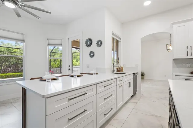 $1,375,000 | 1191 Darlington Oak Drive Northeast, St. Petersburg, FL 33703