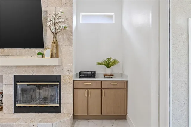 $1,375,000 | 1191 Darlington Oak Drive Northeast, St. Petersburg, FL 33703