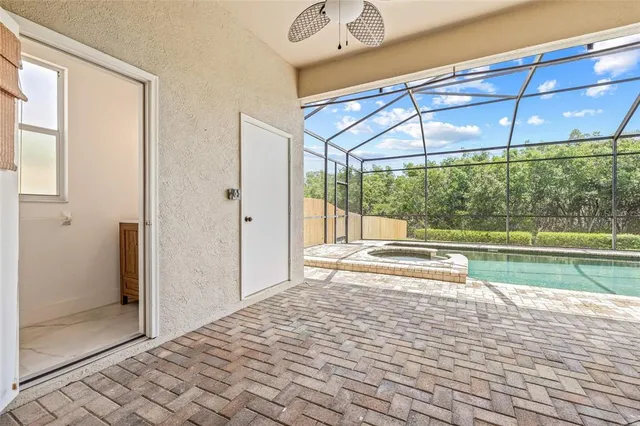$1,375,000 | 1191 Darlington Oak Drive Northeast, St. Petersburg, FL 33703