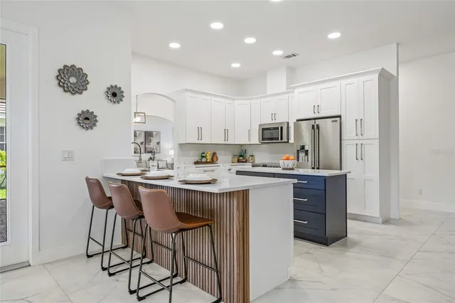 $1,375,000 | 1191 Darlington Oak Drive Northeast, St. Petersburg, FL 33703