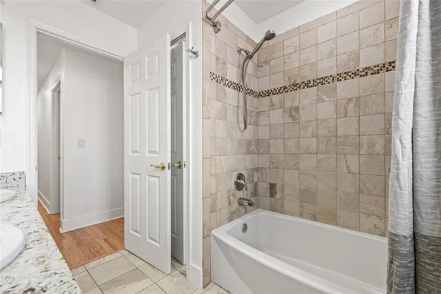 $1,375,000 | 1191 Darlington Oak Drive Northeast, St. Petersburg, FL 33703