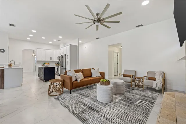 $1,375,000 | 1191 Darlington Oak Drive Northeast, St. Petersburg, FL 33703