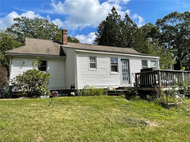$285,000 | 163 Woodside Avenue, Cumberland, RI 02864