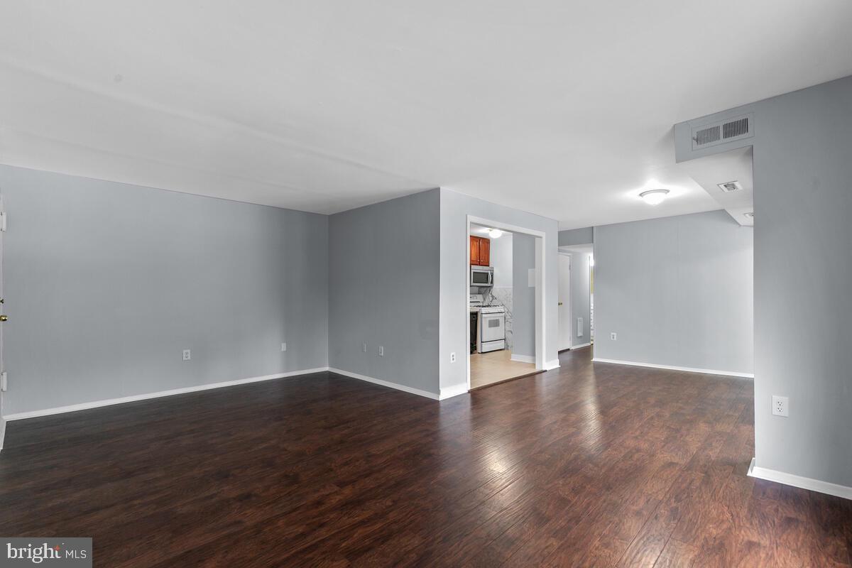 3760 Bel Pre Road, Unit 8 Silver Spring, MD 20906 - Photo 7 of 28 Gallery Image 7