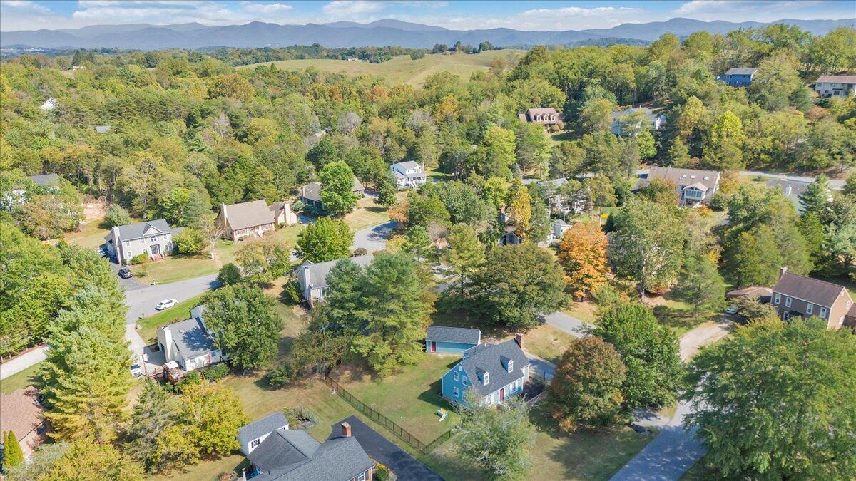 8 Woodduck Road Lexington, VA 24450 - Photo 59 of 68 57-DJI_20250918145312_0118_D