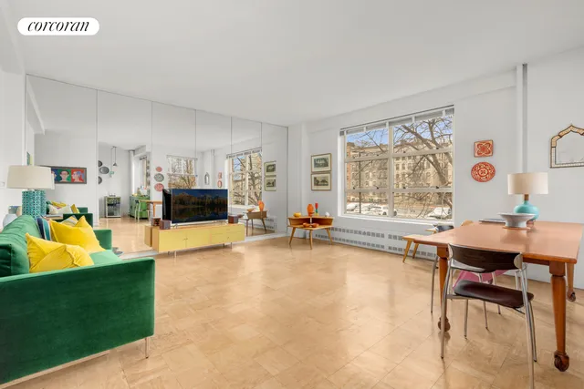 $650,000 | 100 La Salle Street, Unit 4A | Morningside Heights