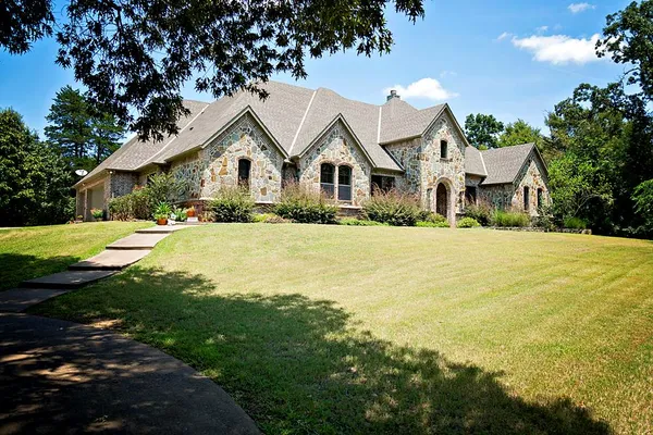 $994,500 | 4700 Stonebridge, Athens, TX 75751