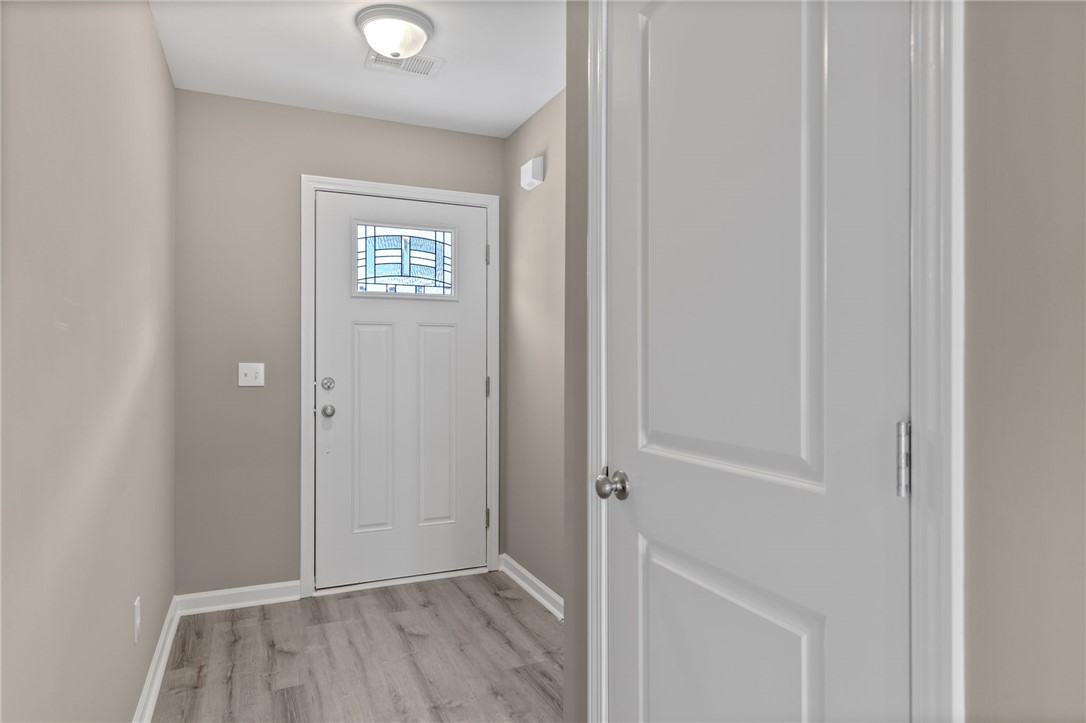 209 Celebration Avenue Anderson, SC 29625 - Photo 6 of 36