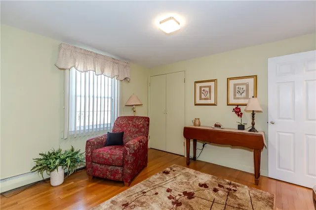 $574,900 | 17 Woodview Drive, Cranston, RI 02920