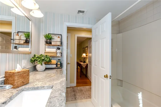 $574,900 | 17 Woodview Drive, Cranston, RI 02920