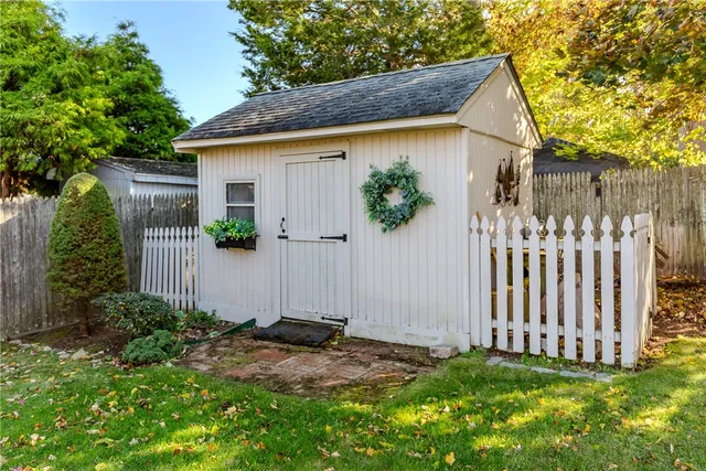 $574,900 | 17 Woodview Drive, Cranston, RI 02920