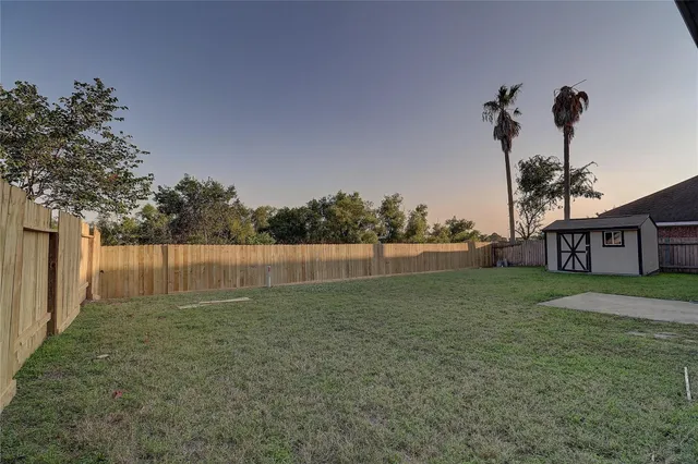 $450,000 | 10807 Oak Bayou Lane, Houston, TX 77064