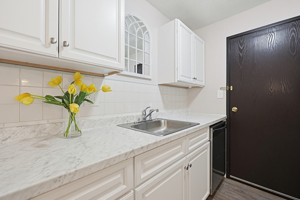 50 Juniper Road, Unit C1 North Attleboro, MA 02760 - Photo 6 of 41