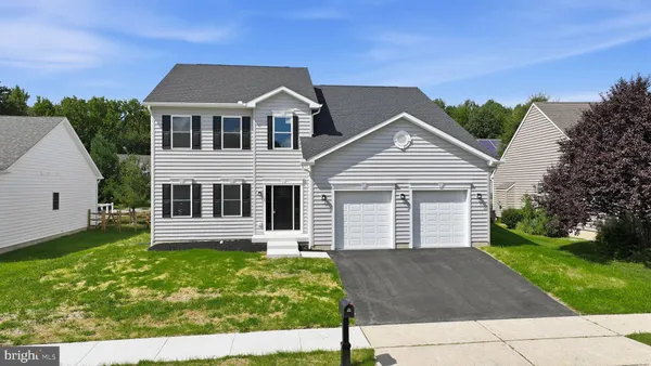 $829,900 | 127 Willow Oak Boulevard, Bear, DE 19701