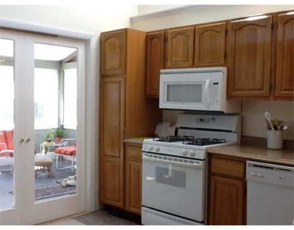 27 Boston Road Westford, MA 01886 - Photo 10 of 26 Gallery Image 10