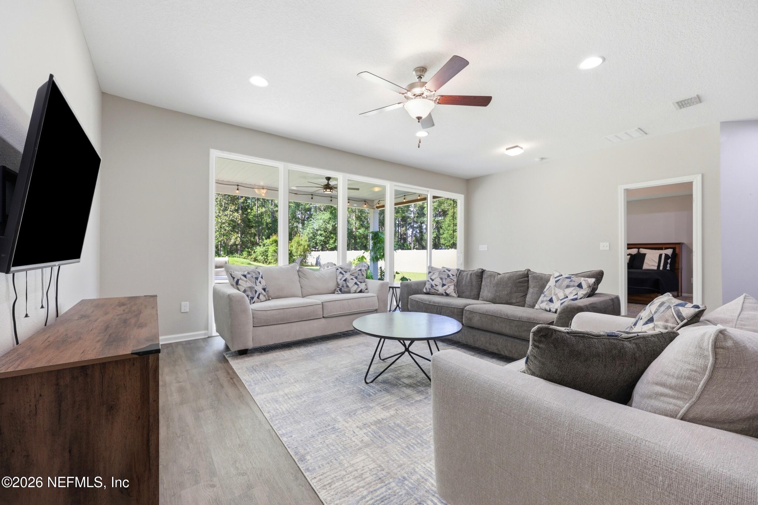 7598 Birdies Road Jacksonville, FL 32256 - Photo 7 of 23 The Real Estateographers__005