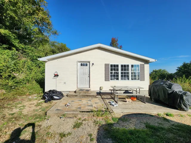 $99,900 | 9825 Highway 56, Otwell, IN 47564