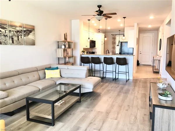 $1,900 | 15126 Palmer Lake Circle, Unit 104, Naples, FL 34109