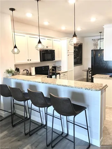 $2,800 | 15126 Palmer Lake Circle, Unit 104, Naples, FL 34109