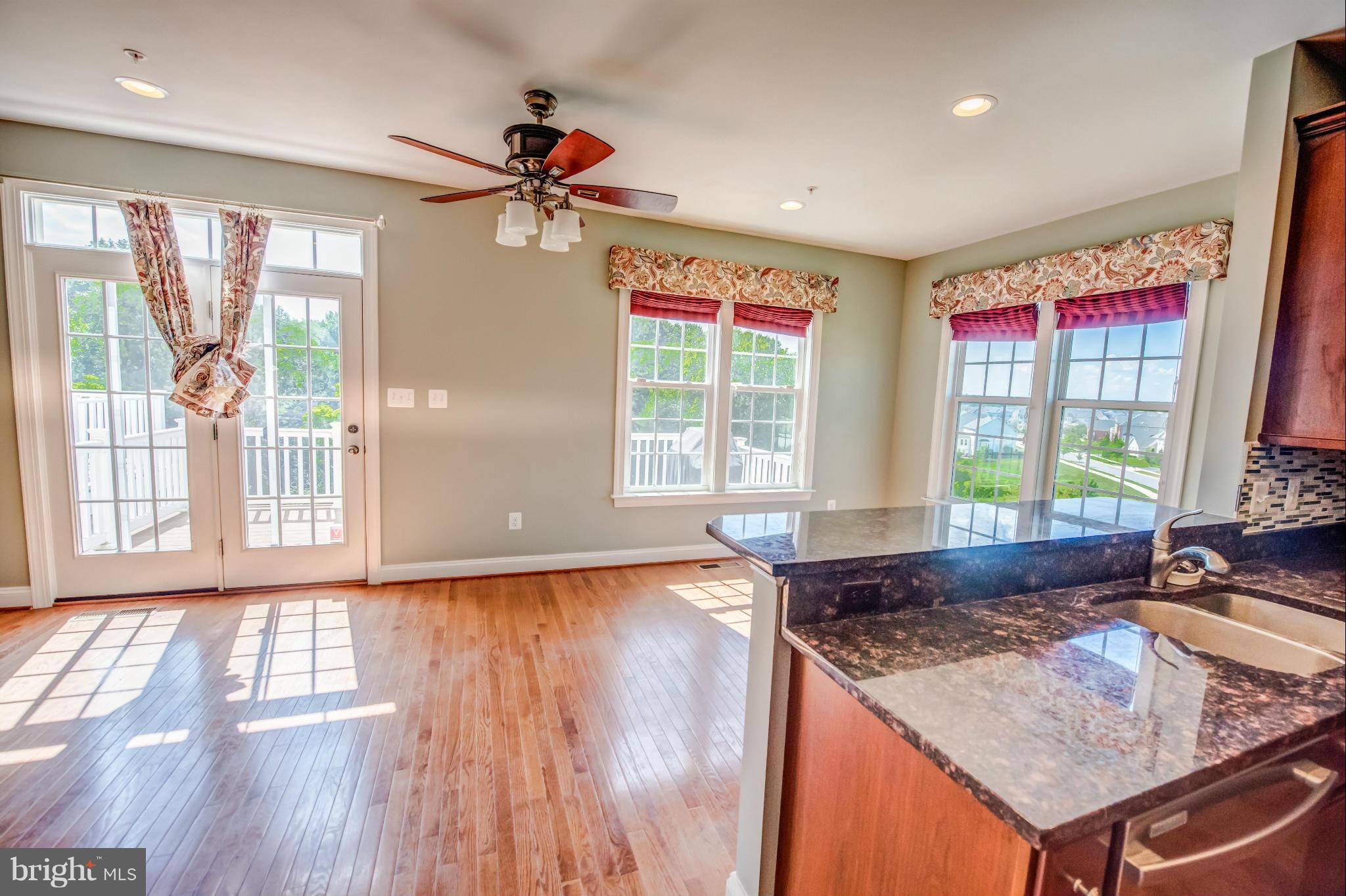 9601 Bothwell Lane Frederick, MD 21704 - Photo 3 of 30 Dining Room