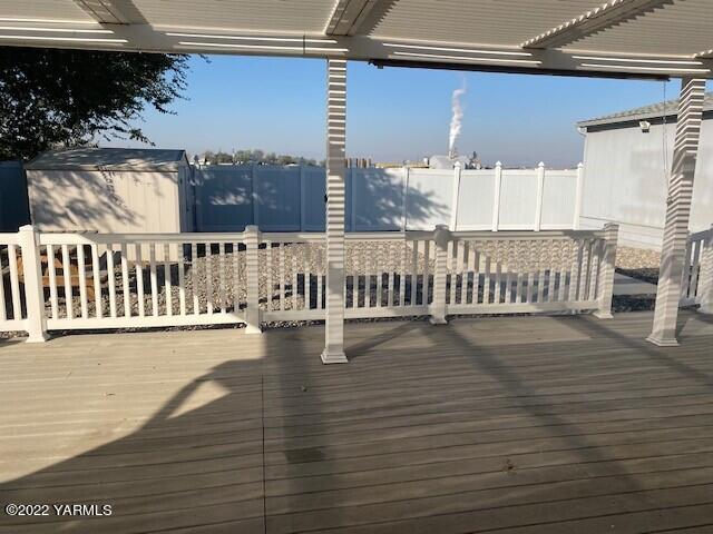 210 North Rivard Road Moxee, WA 98936 - Photo 13 of 18 a view of balcony with wooden floor
