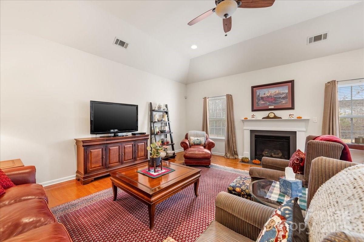 2126 Blue Iris Drive Matthews, NC 28104 - Photo 15 of 47