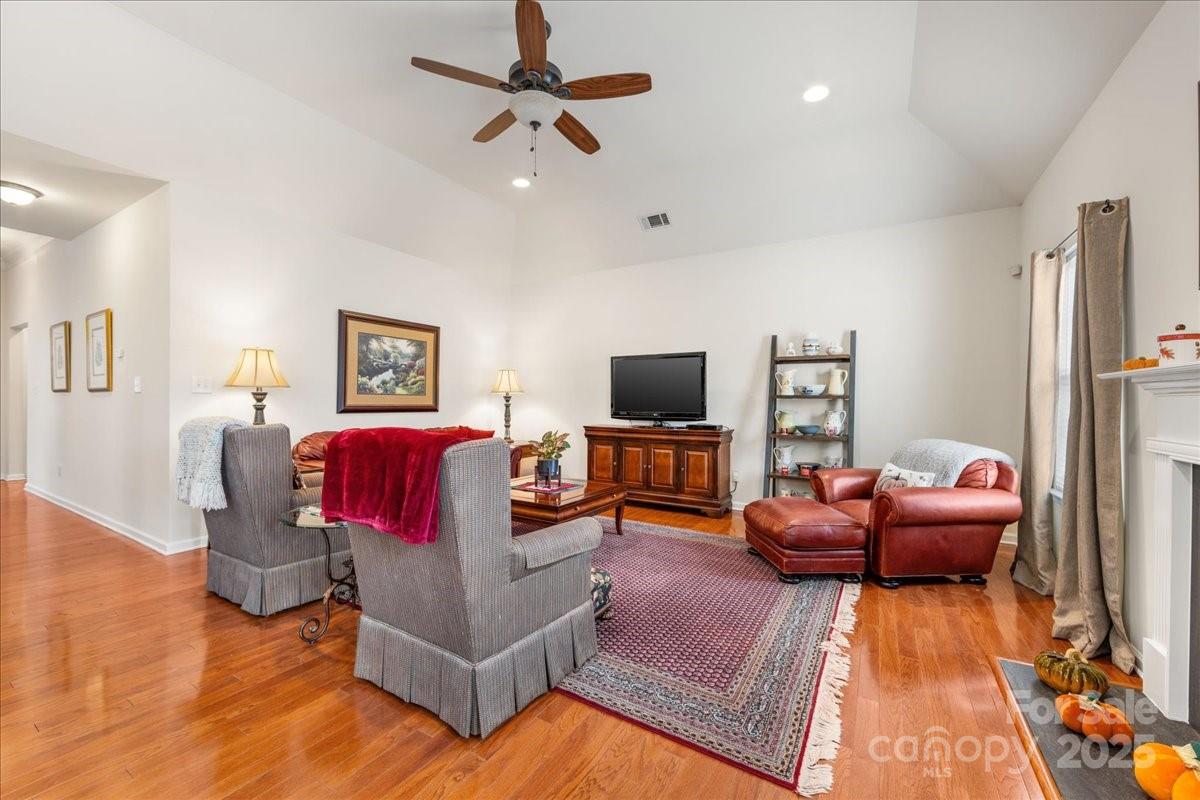 2126 Blue Iris Drive Matthews, NC 28104 - Photo 18 of 47