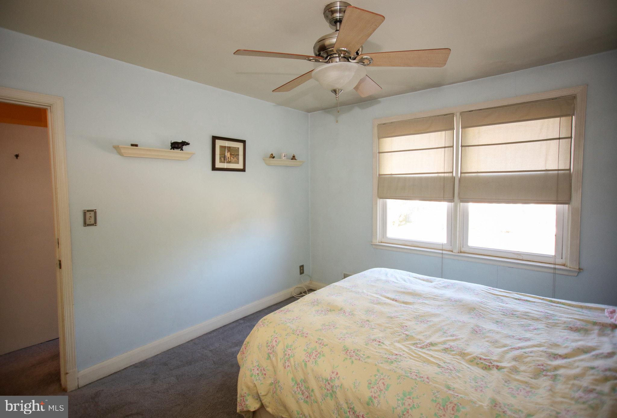 6107 Mt Ridge Road Catonsville, MD 21228 - Photo 21 of 34