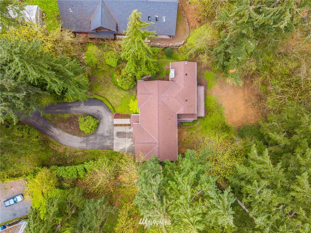 22011 Vine Road Brier, WA 98036 - Photo 24 of 25 Gallery Image 24