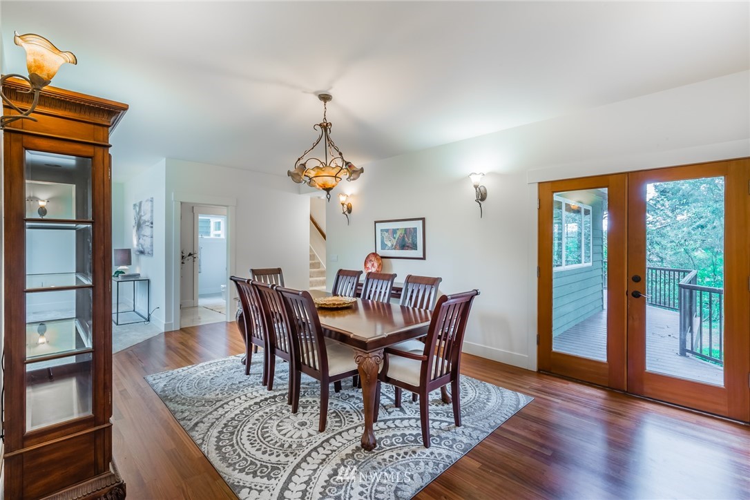 22011 Vine Road Brier, WA 98036 - Photo 7 of 25 Gallery Image 7