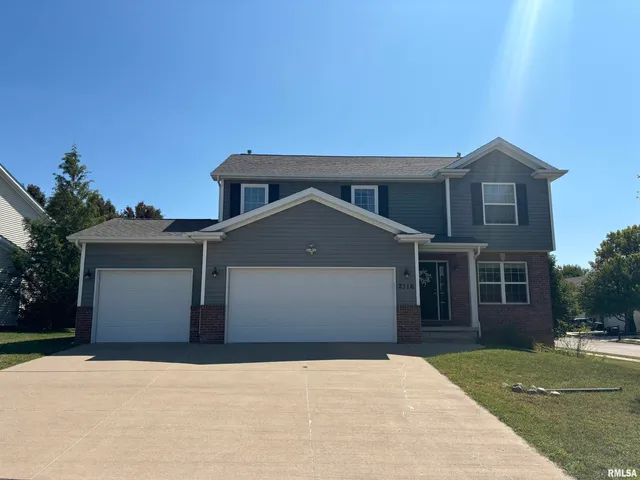 $3,000 | 2116 West Geneva Road, Peoria, IL 61615