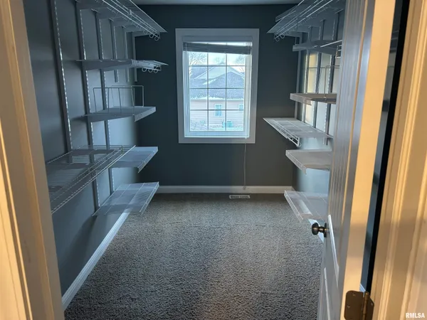 $3,000 | 2116 West Geneva Road, Peoria, IL 61615