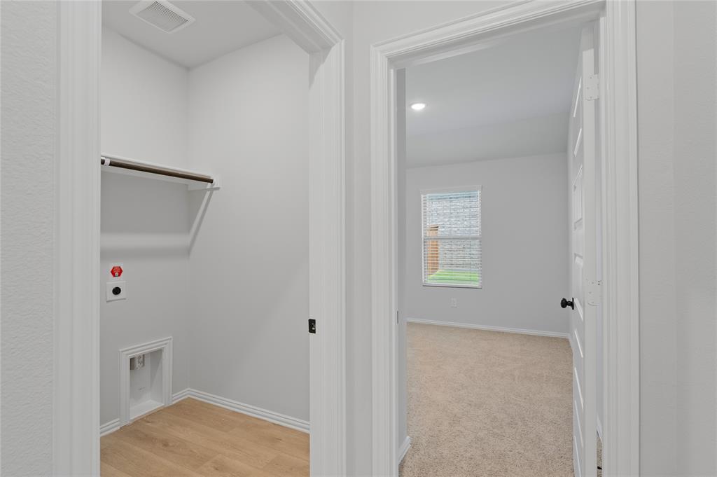 610 Ridgewood Drive Van Alstyne, TX 75495 - Photo 11 of 34 a view of an empty room