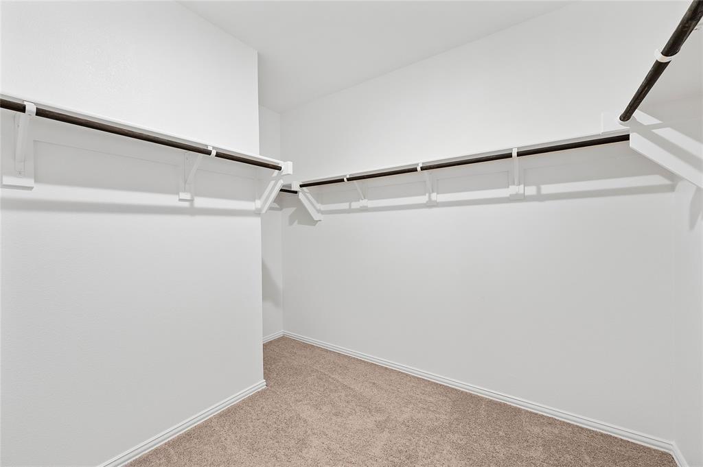 610 Ridgewood Drive Van Alstyne, TX 75495 - Photo 26 of 34 a view of small space