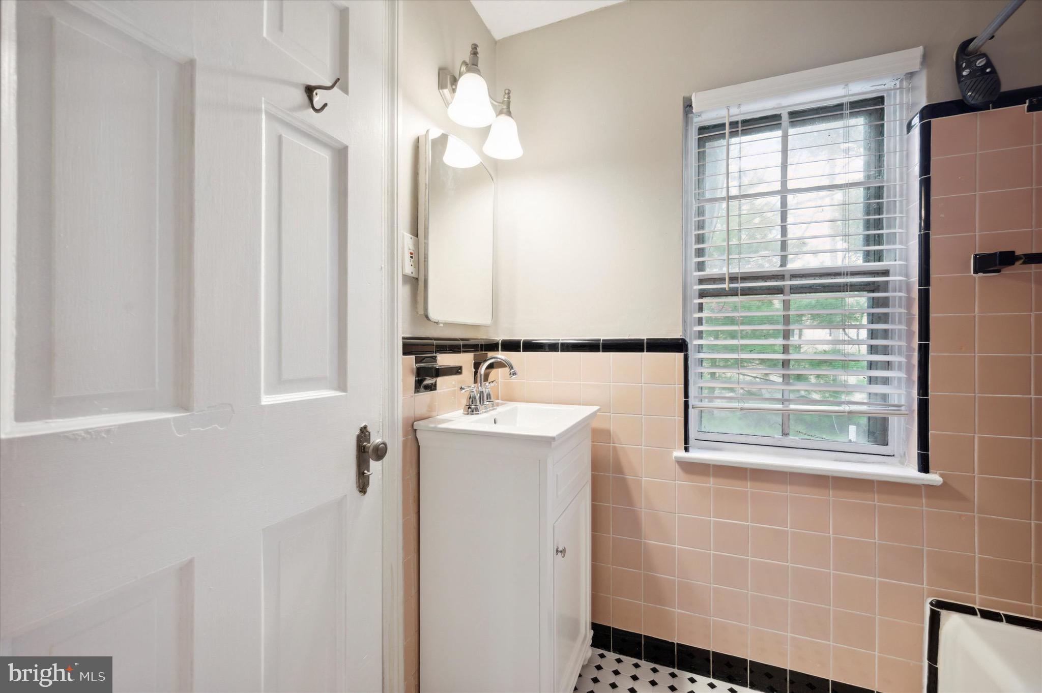 701 Braxton Road Ridley Park, PA 19078 - Photo 25 of 26 Gallery Image 25