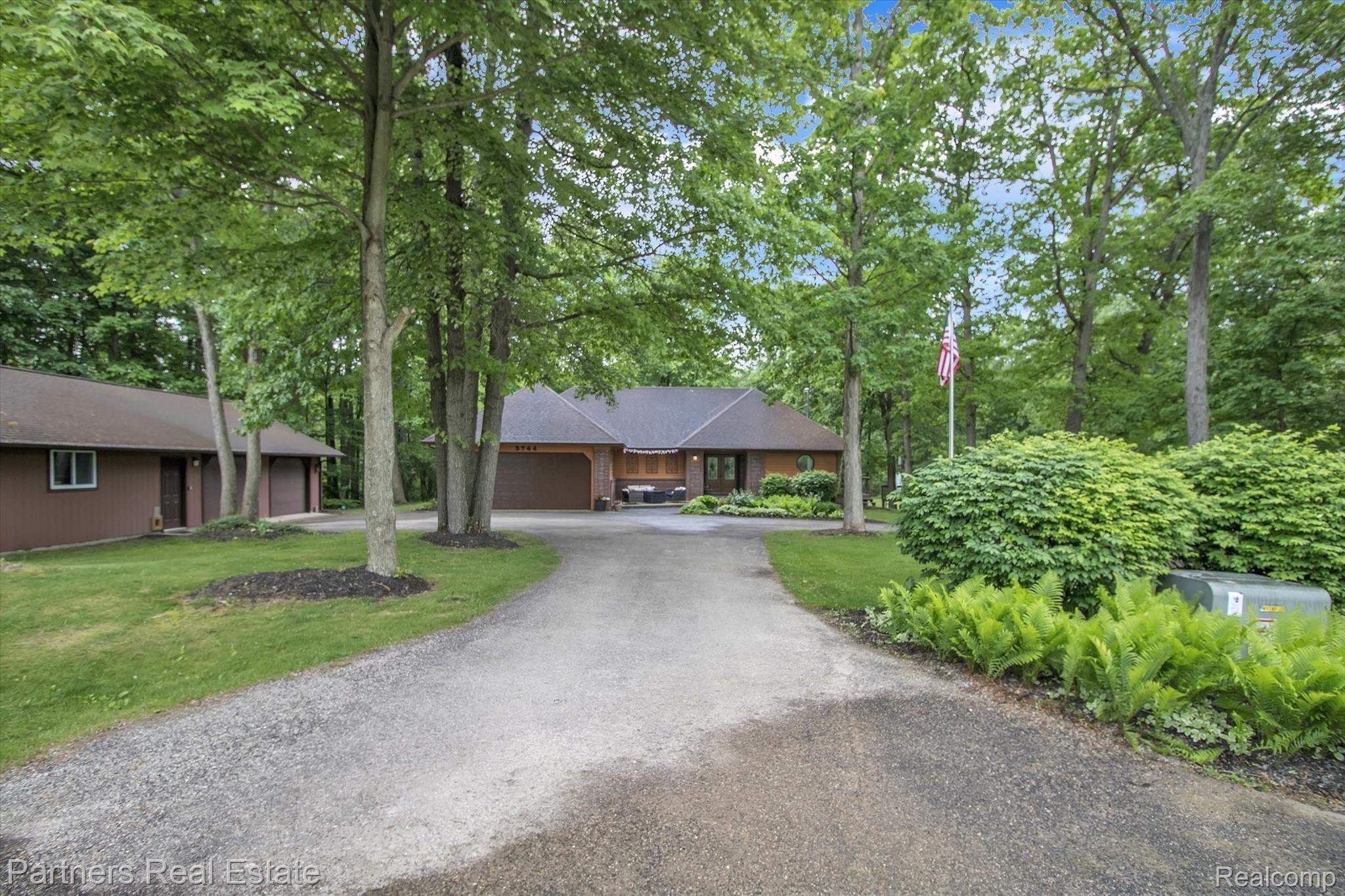 3744 Westphal Road Howell, MI 48843 - Photo 76 of 92 76-3744-Westphal-Rd-WindowStill-Real-Estate-Photography-76.jpg