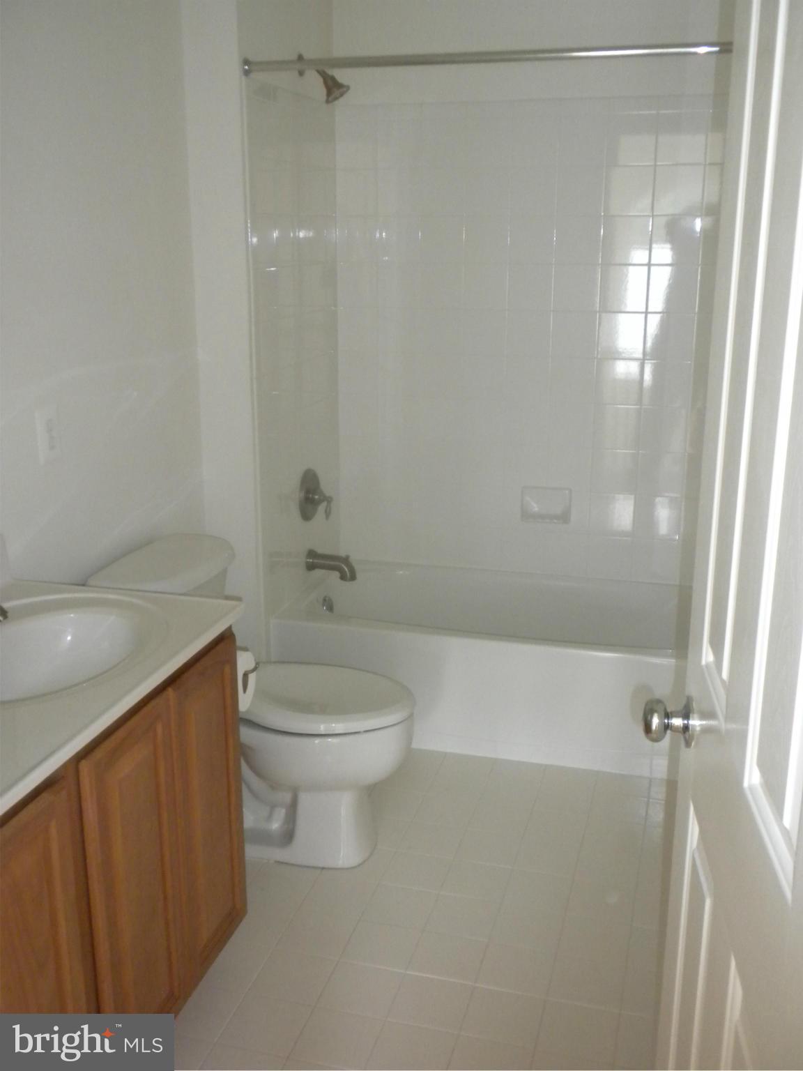 898 Crystal Road Edgewater, MD 21037 - Photo 16 of 29 Bath