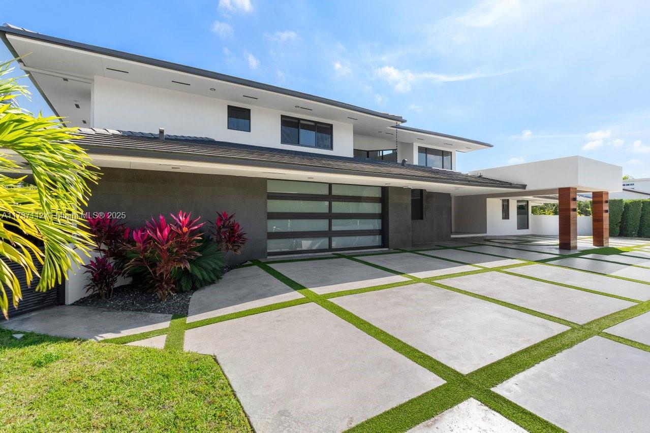 607 Palm Drive Hallandale Beach, FL 33009 - Photo 12 of 79