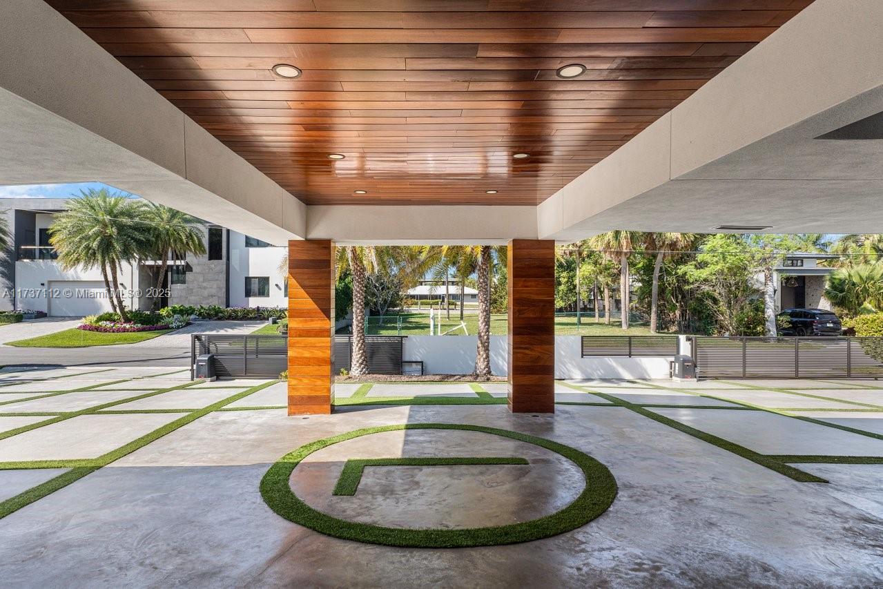 607 Palm Drive Hallandale Beach, FL 33009 - Photo 13 of 79