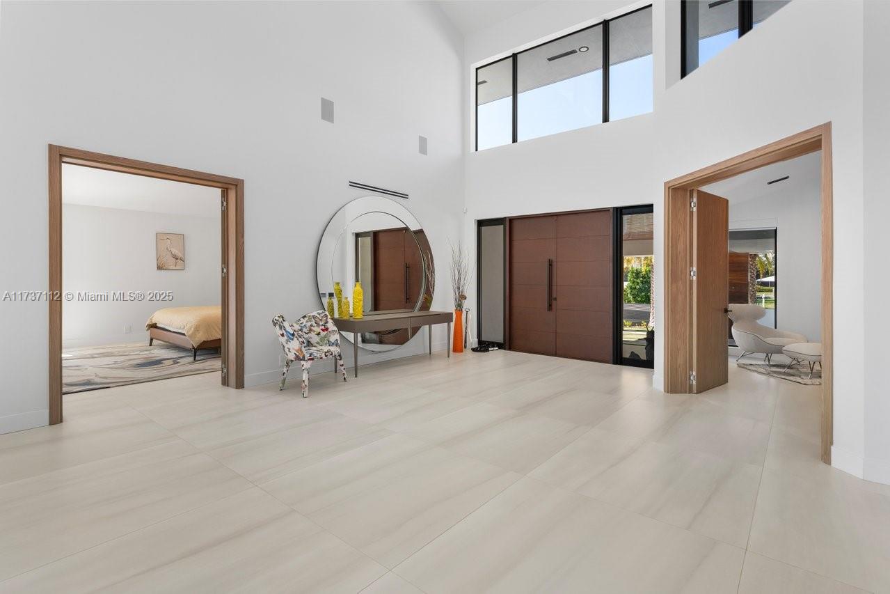 607 Palm Drive Hallandale Beach, FL 33009 - Photo 15 of 79