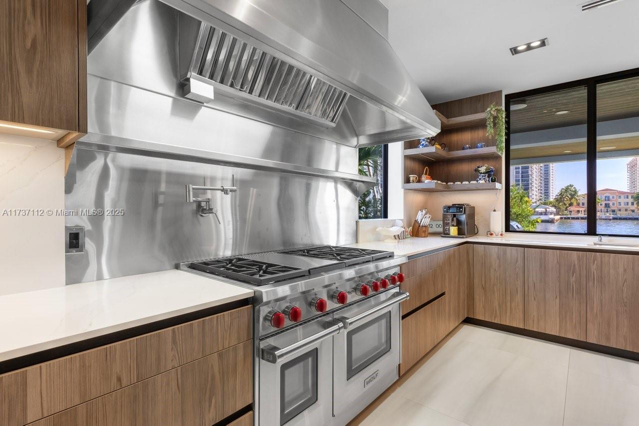 607 Palm Drive Hallandale Beach, FL 33009 - Photo 27 of 79